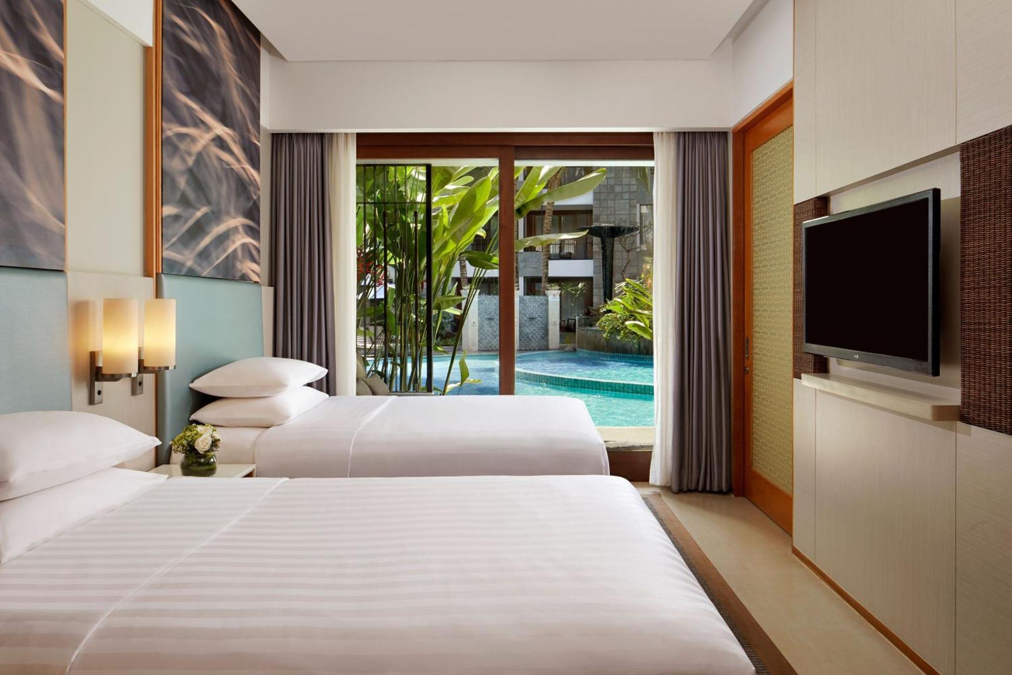 Courtyard By Marriott Bali Seminyak Resort Exterior foto